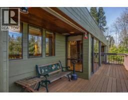 2340 Spring Rd, Campbell River, BC V9W5K8 Photo 63