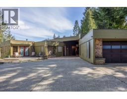 2340 Spring Rd, Campbell River, BC V9W5K8 Photo 71