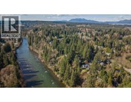 2340 Spring Rd, Campbell River, BC V9W5K8 Photo 92