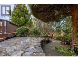 2340 Spring Rd, Campbell River, BC V9W5K8 Photo 56