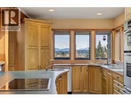 2340 Spring Rd, Campbell River, BC V9W5K8 Photo 16