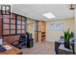 2340 Spring Rd, Campbell River, BC V9W5K8 Photo 40