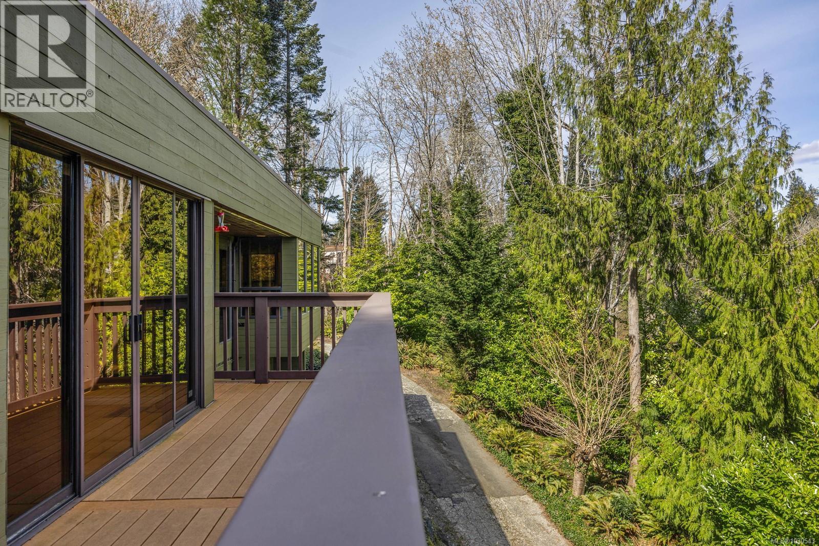 2340 Spring Rd - 64