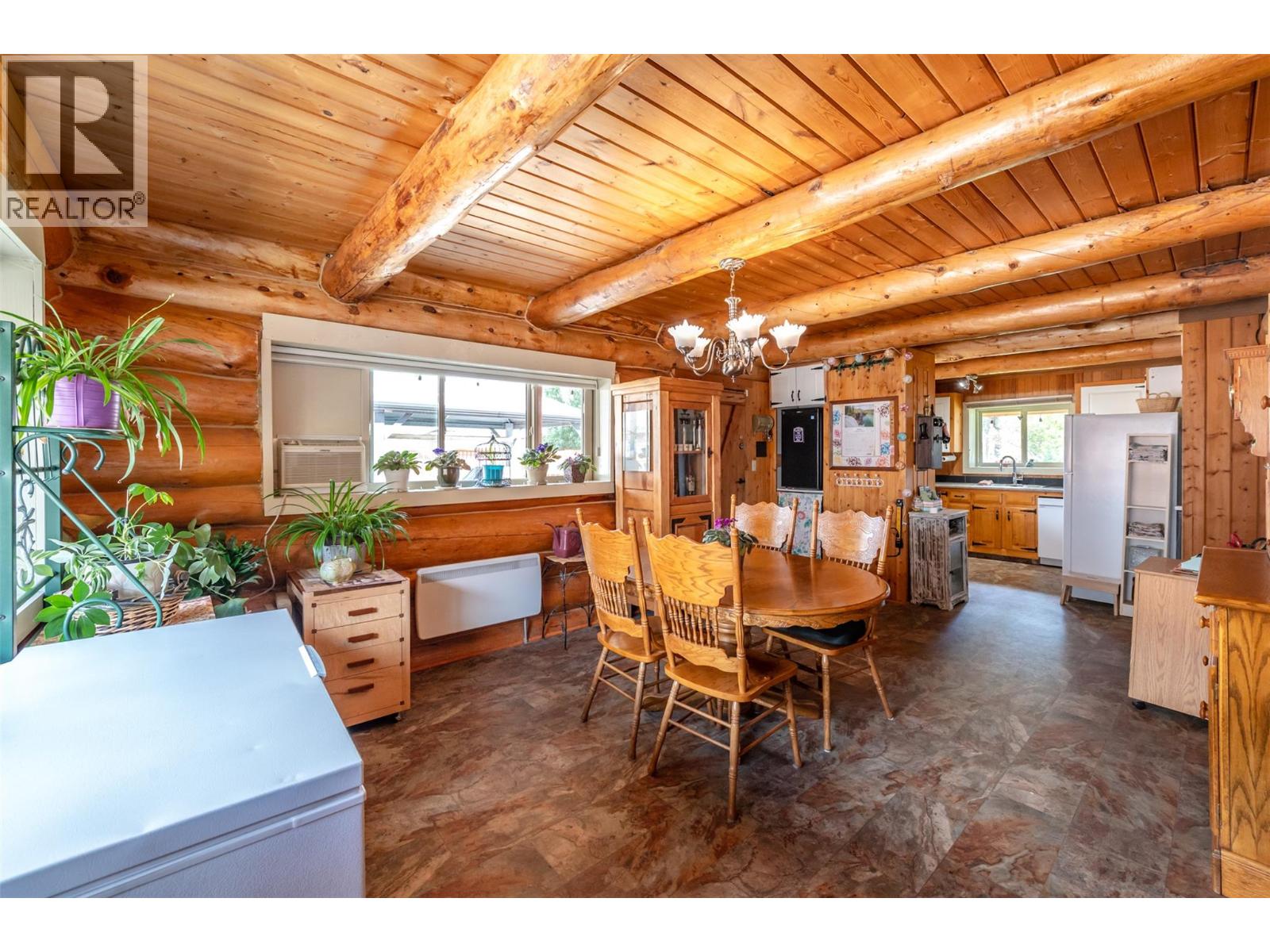 1230 Sykes Crescent, Keremeos