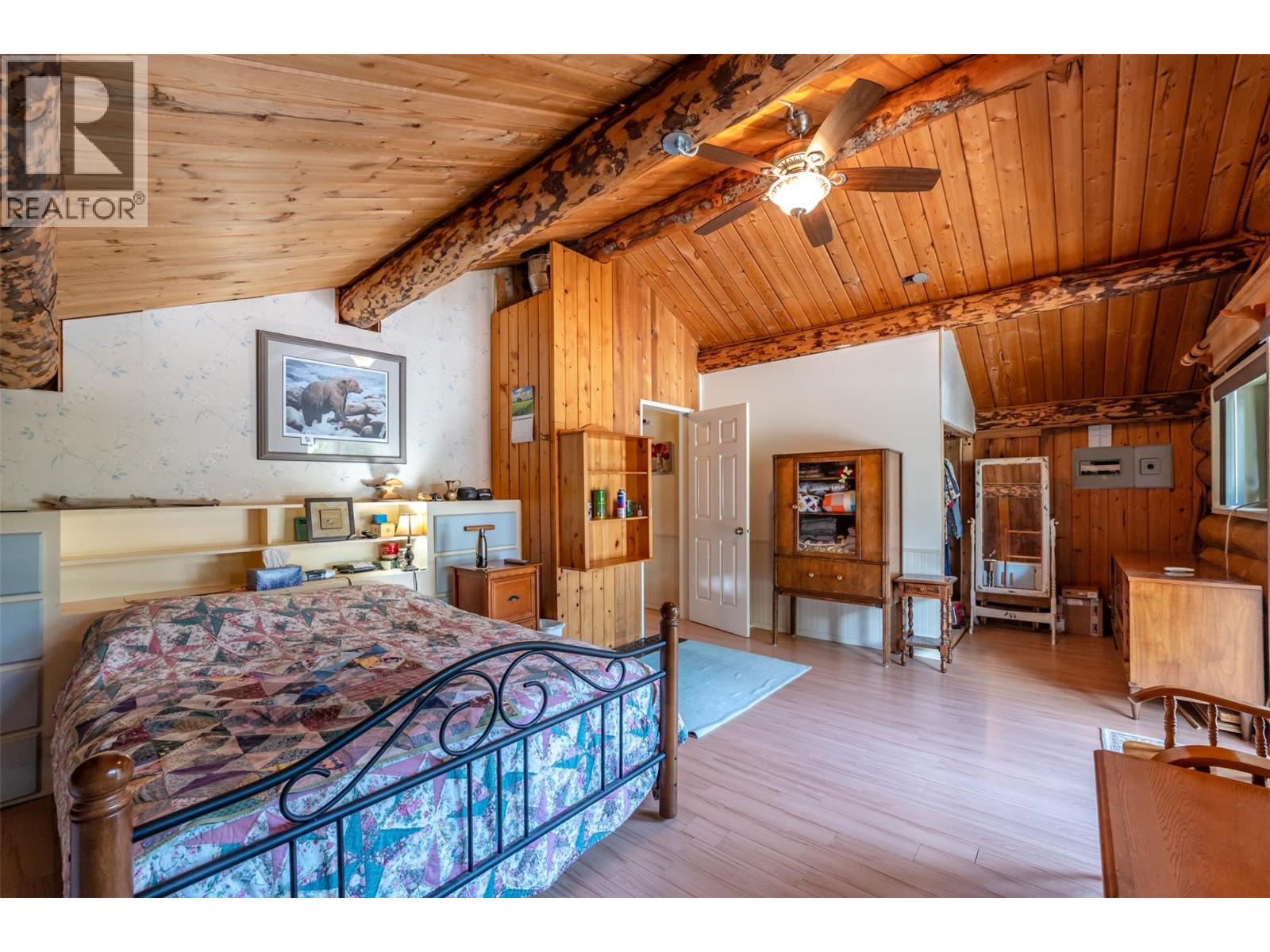 1230 Sykes Crescent, Keremeos