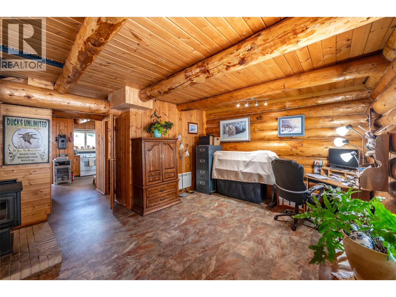 1230 Sykes Crescent, Keremeos