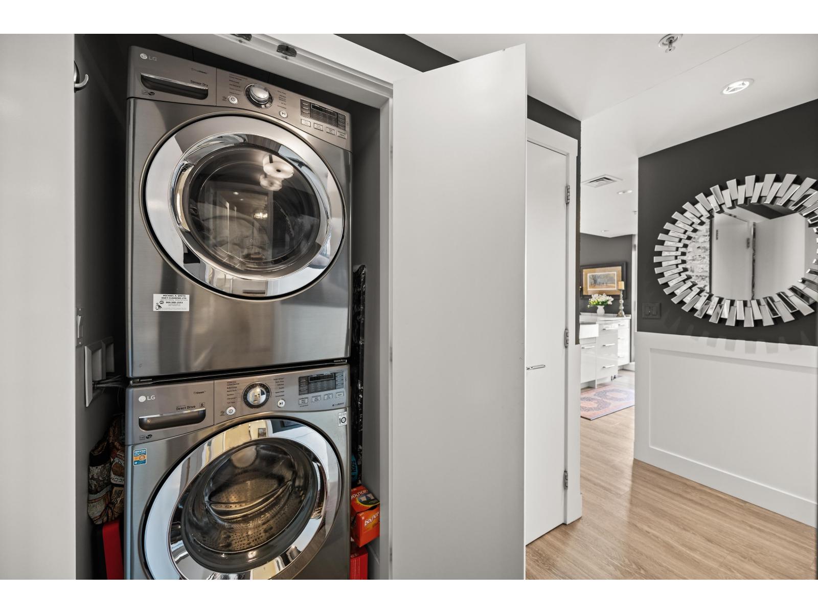 604 15152 RUSSELL AVENUE, White Rock