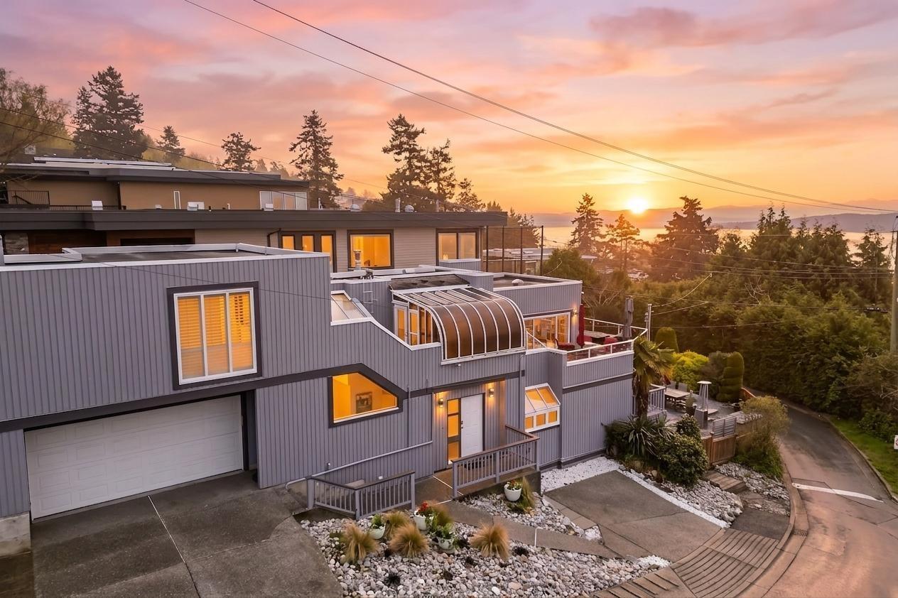 1246 OXFORD STREET, White Rock