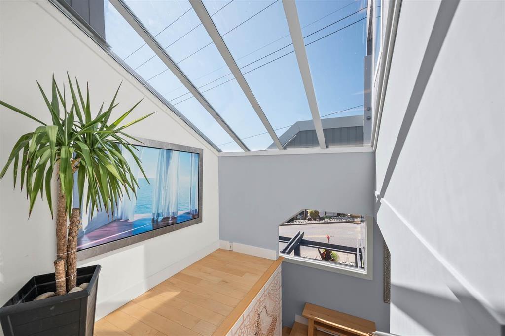 1246 OXFORD STREET, White Rock