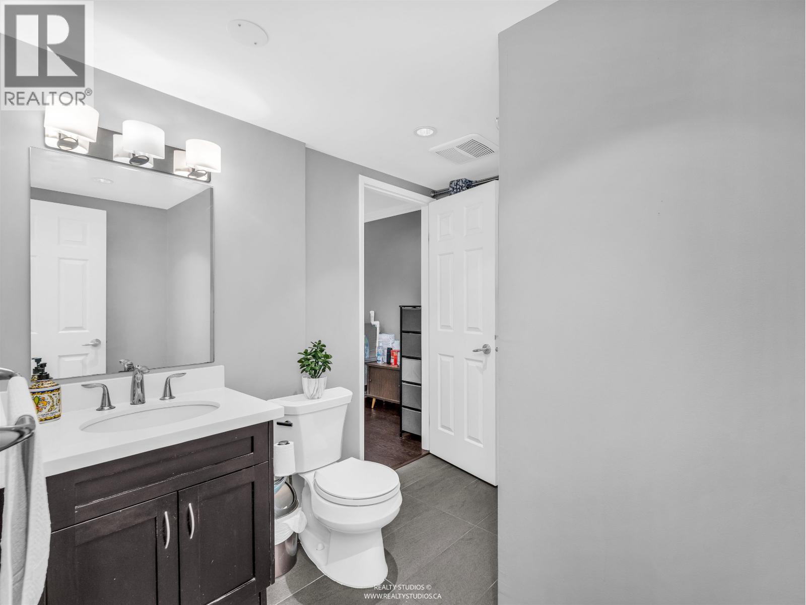 7170 HECATE PLACE, Vancouver