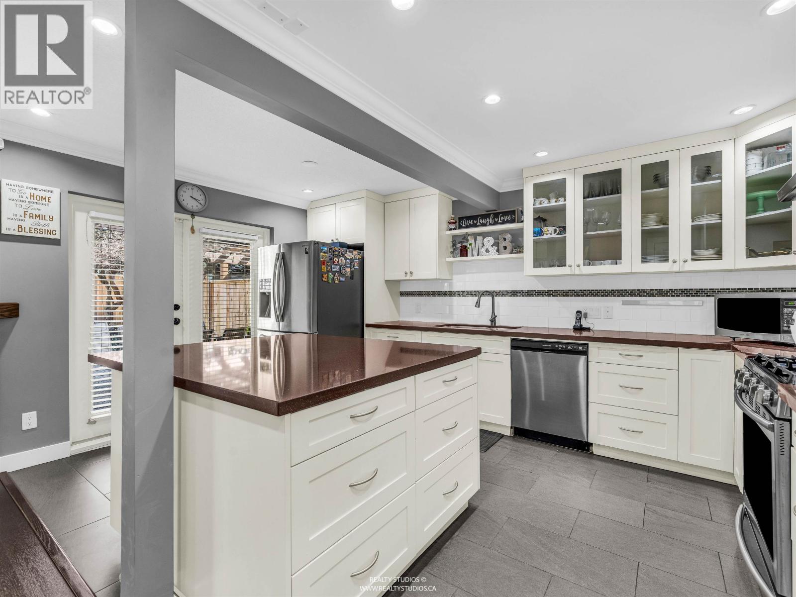 7170 HECATE PLACE, Vancouver