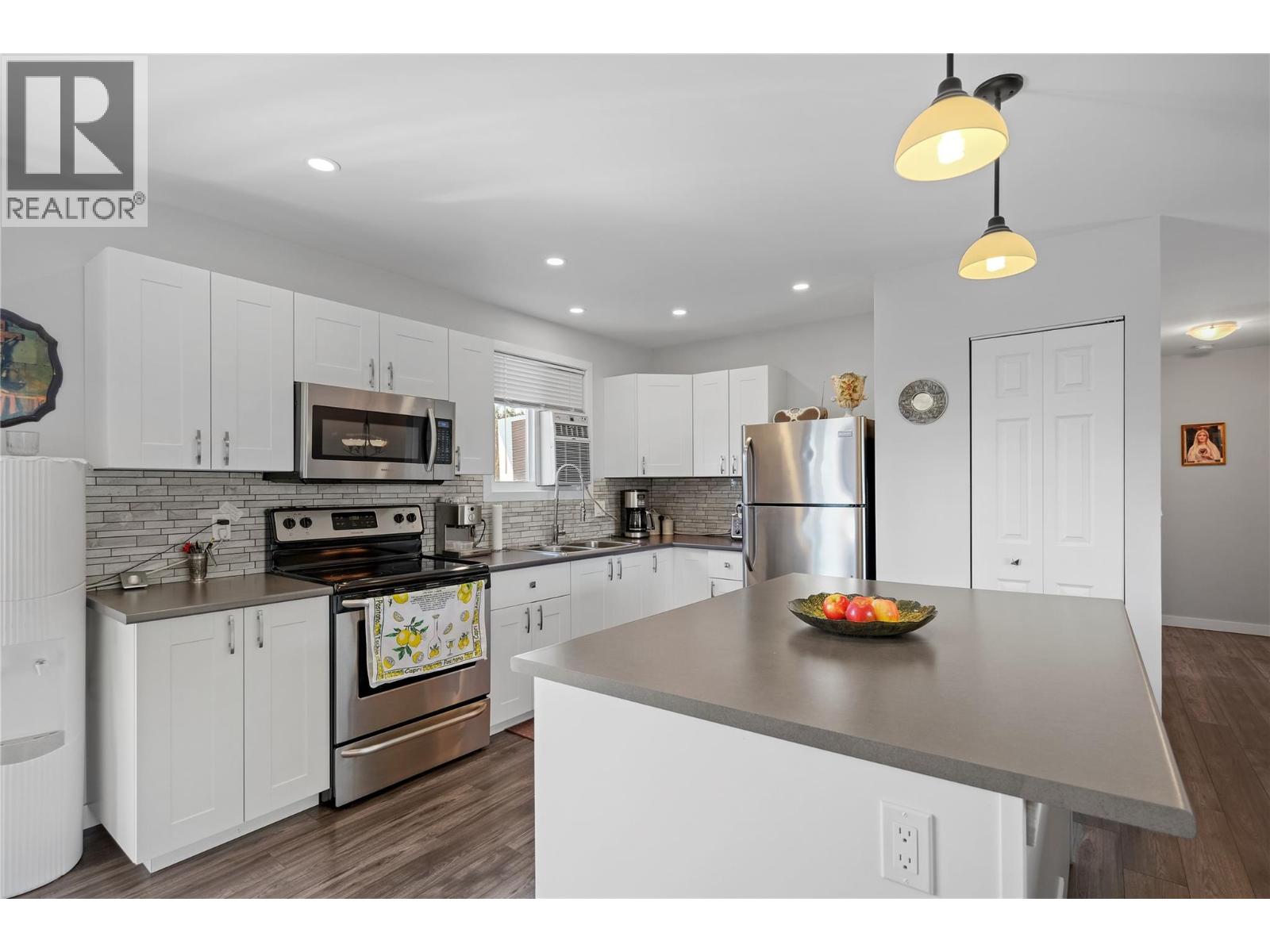  2519 Solar Road, West Kelowna