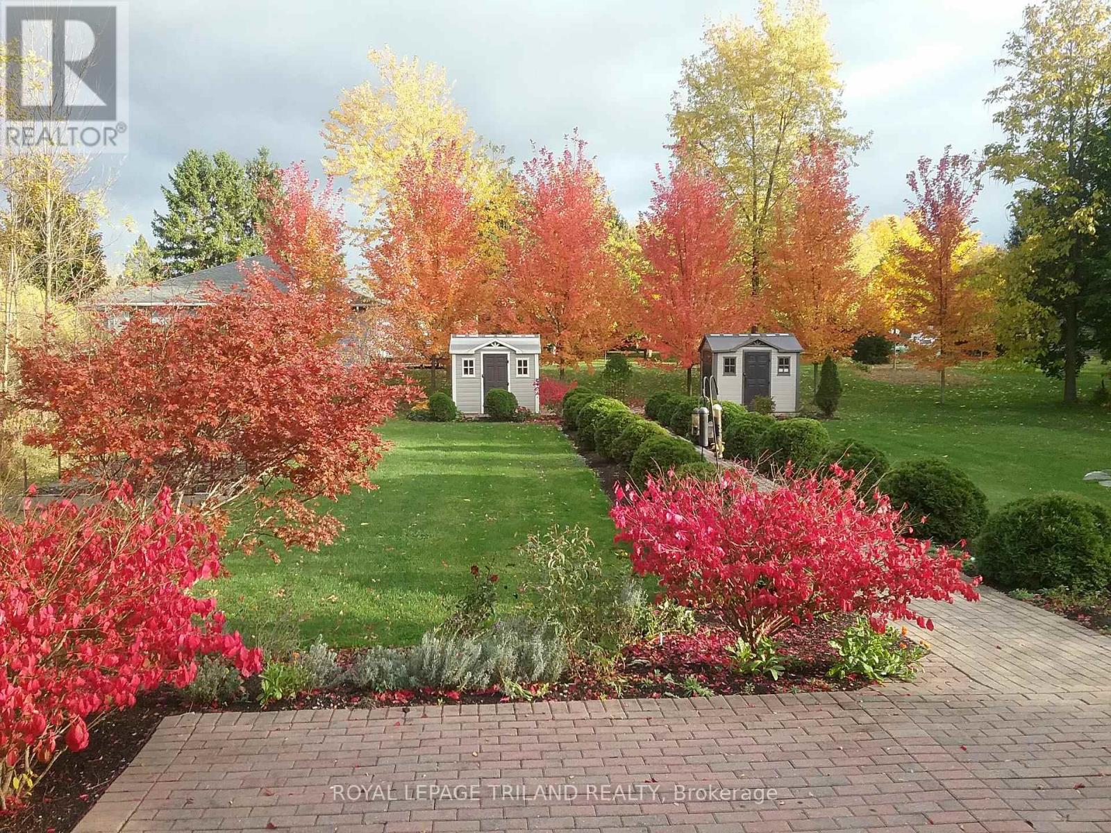 5257 CLIFF ROAD Property Photo