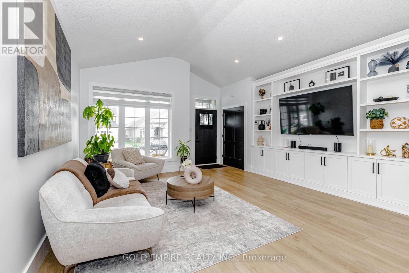 15 MUIRFIELD DRIVE — photo 13