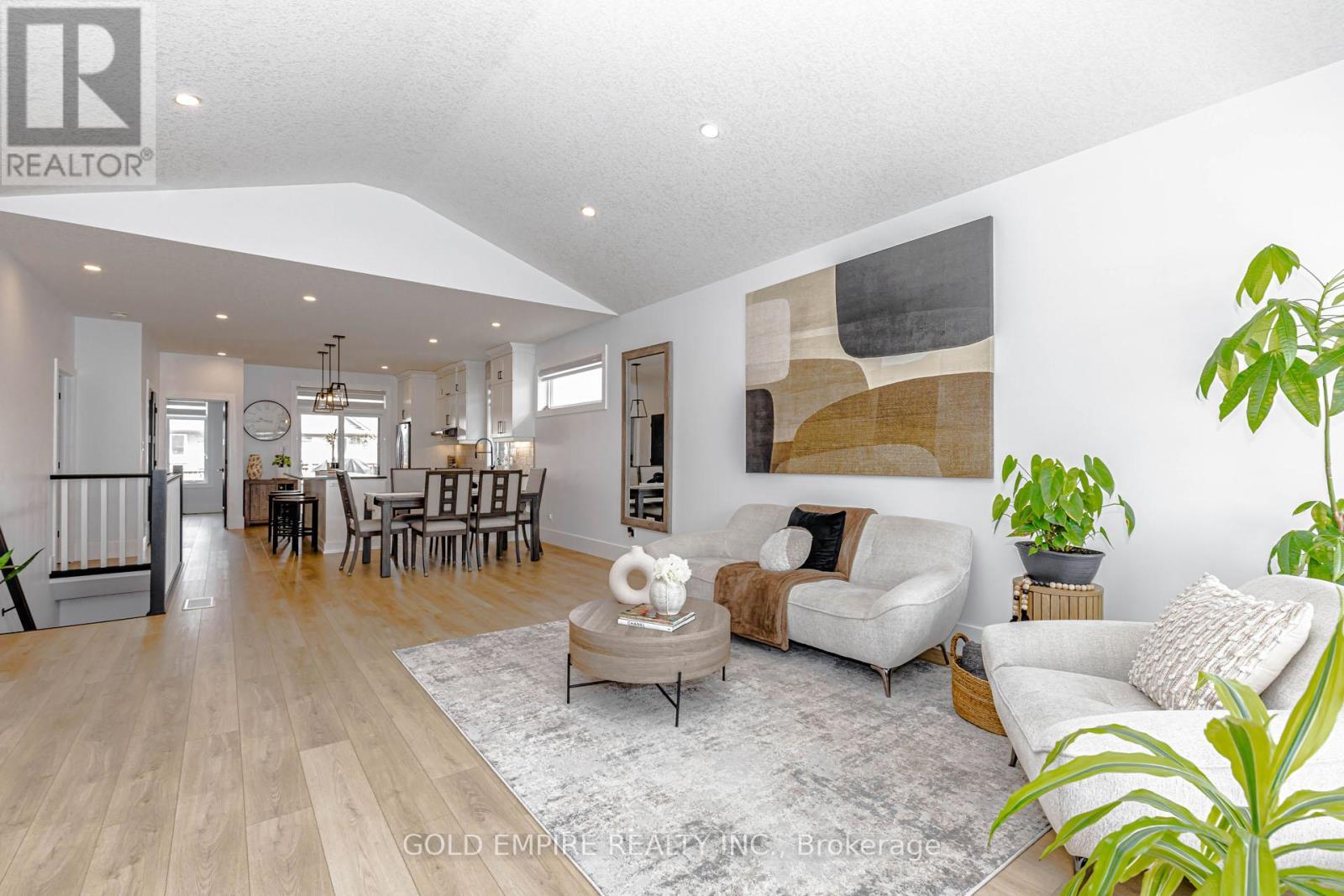 15 MUIRFIELD DRIVE — photo 15