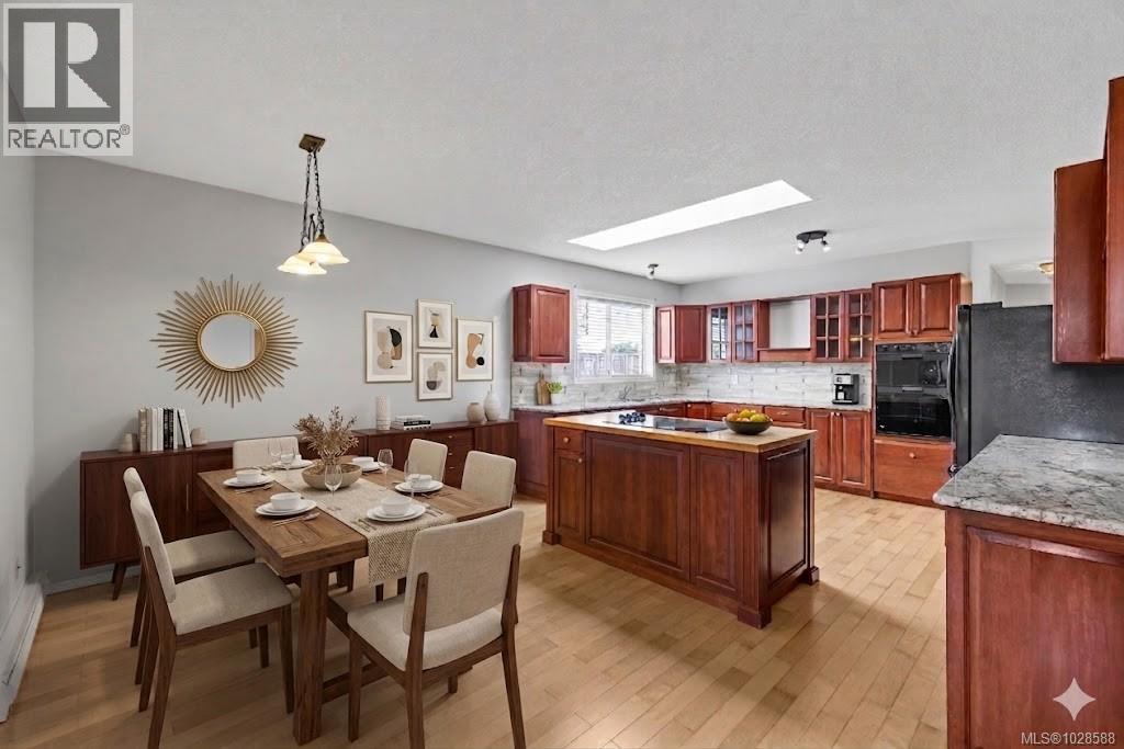 625 FORSYTH AVE - 10