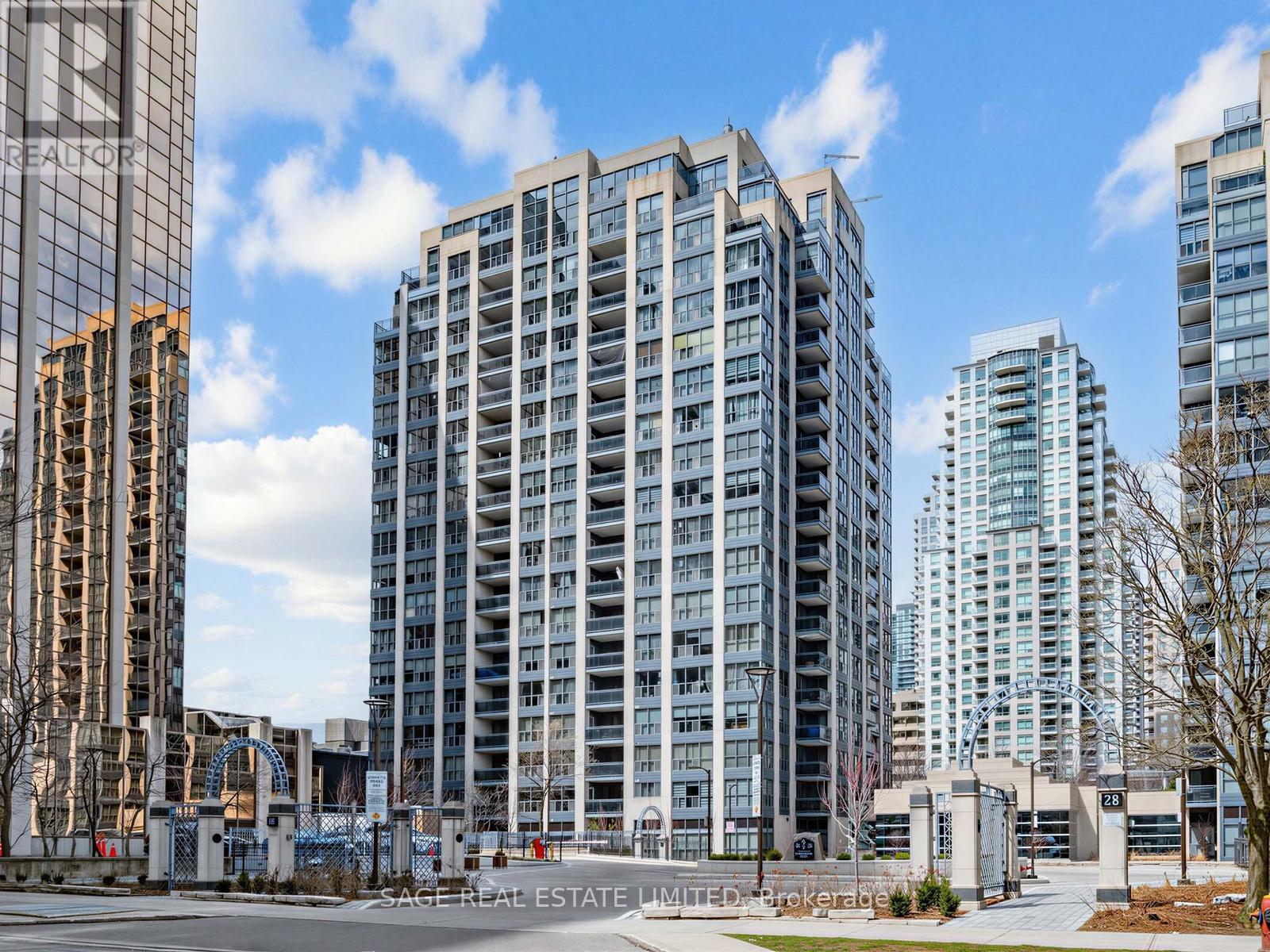 1001 - 18 HOLLYWOOD AVENUE