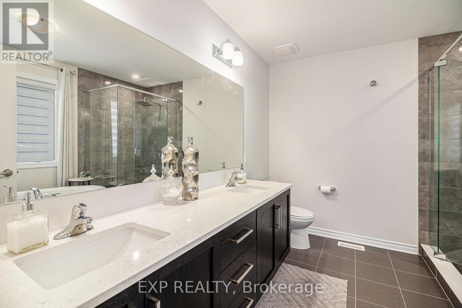 107 RALLIDALE STREET — photo 28