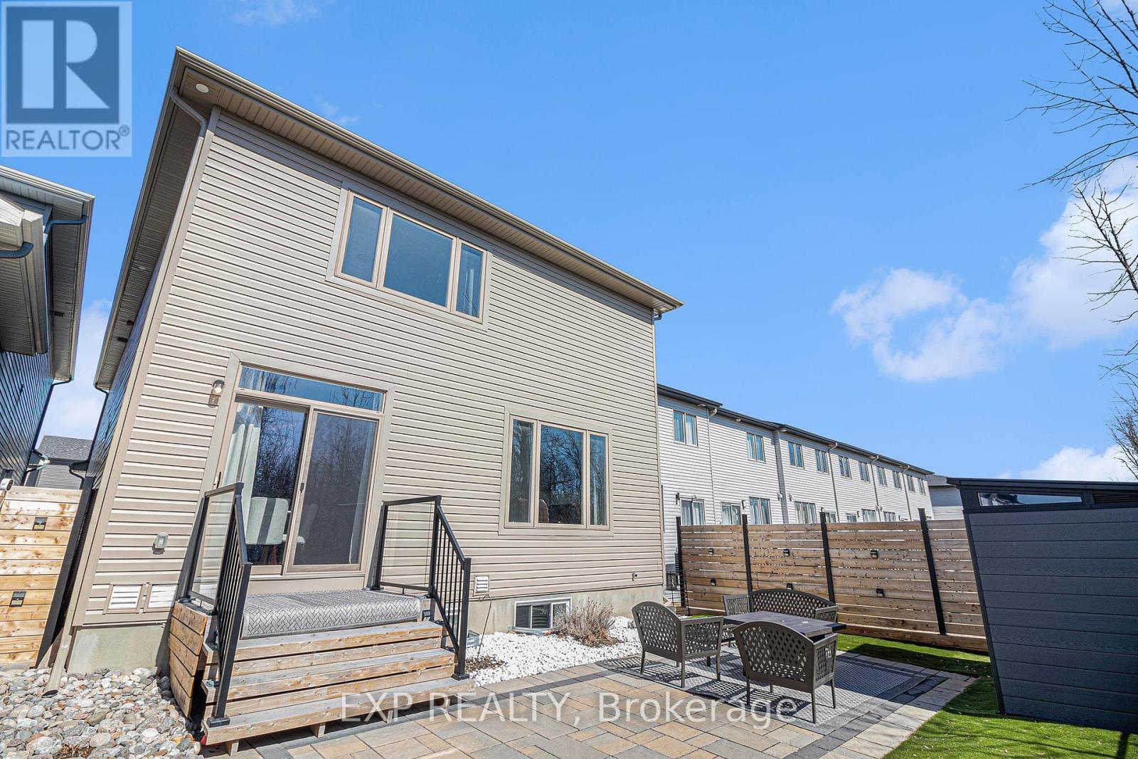 107 RALLIDALE STREET — photo 35