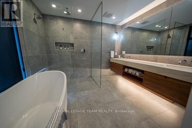 3 Bed, 4 Bath House for Rent in Ottawa – 358 BYRON AVENUE, Ottawa – MLS# X13008504 - Image 19