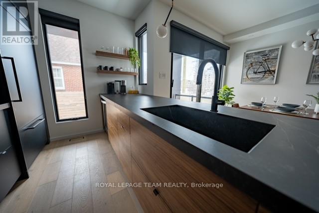 3 Bed, 4 Bath House for Rent in Ottawa – 358 BYRON AVENUE, Ottawa – MLS# X13008504 - Image 9