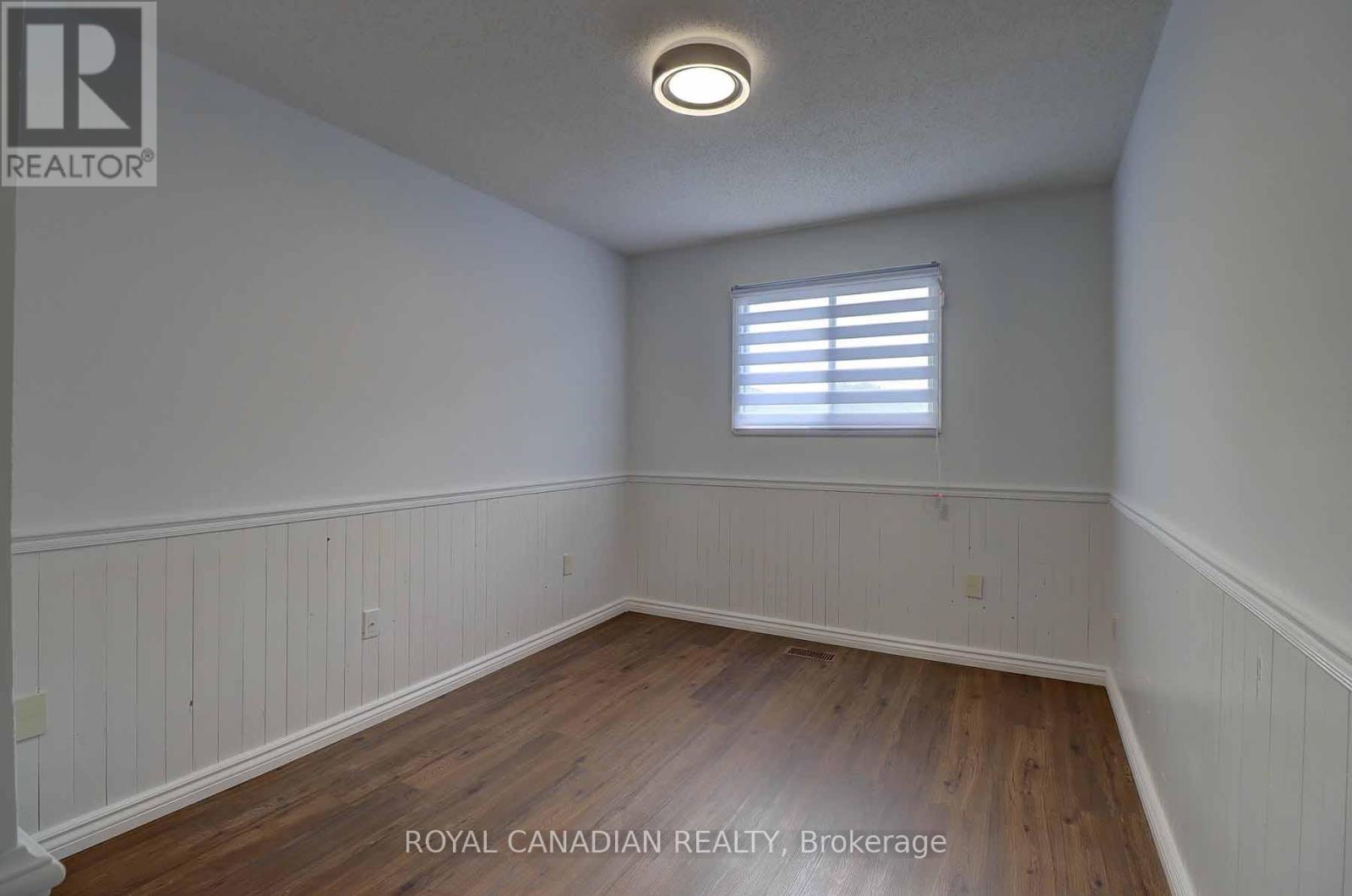 40 DONCASTER CRESCENT - 21