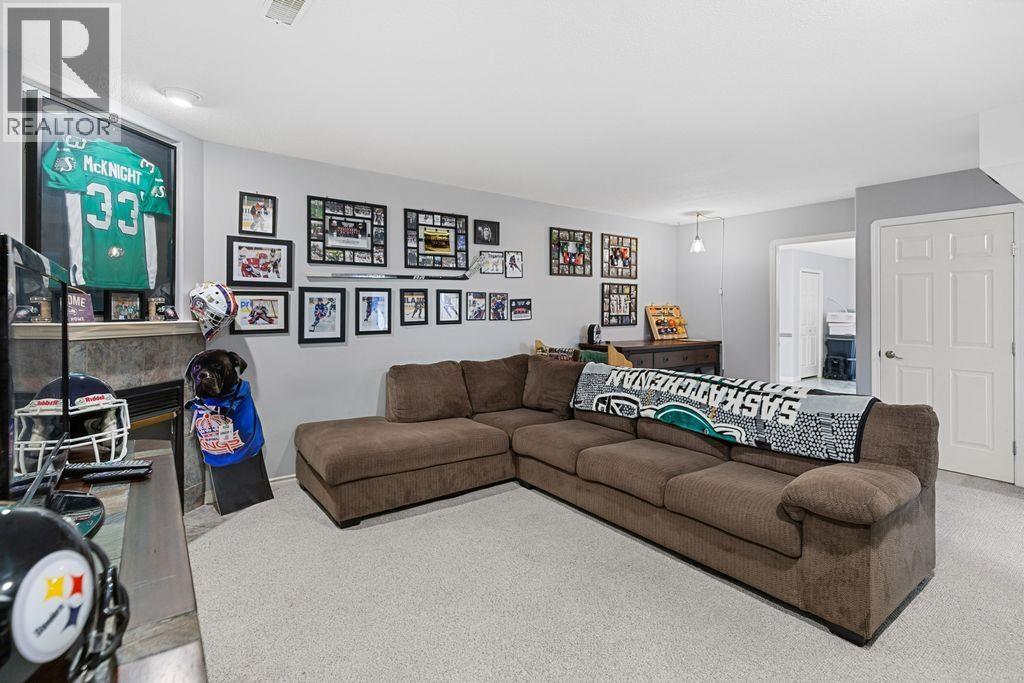 6907 ST. ANTHONY CRESCENT - 17