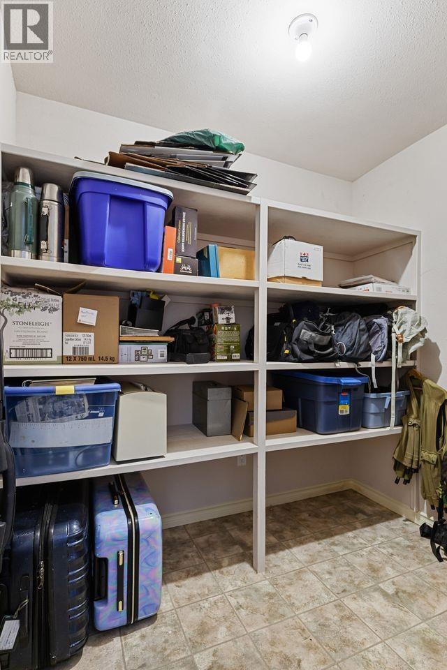 6907 ST. ANTHONY CRESCENT - 21