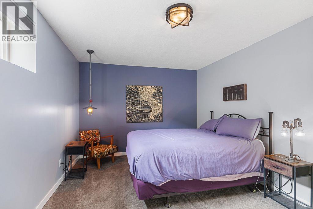 6907 ST. ANTHONY CRESCENT - 22