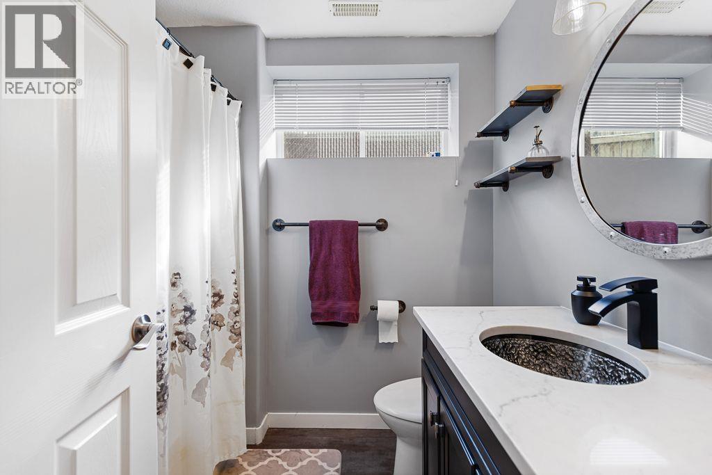 6907 ST. ANTHONY CRESCENT - 25