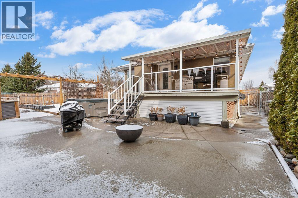 6907 ST. ANTHONY CRESCENT - 26