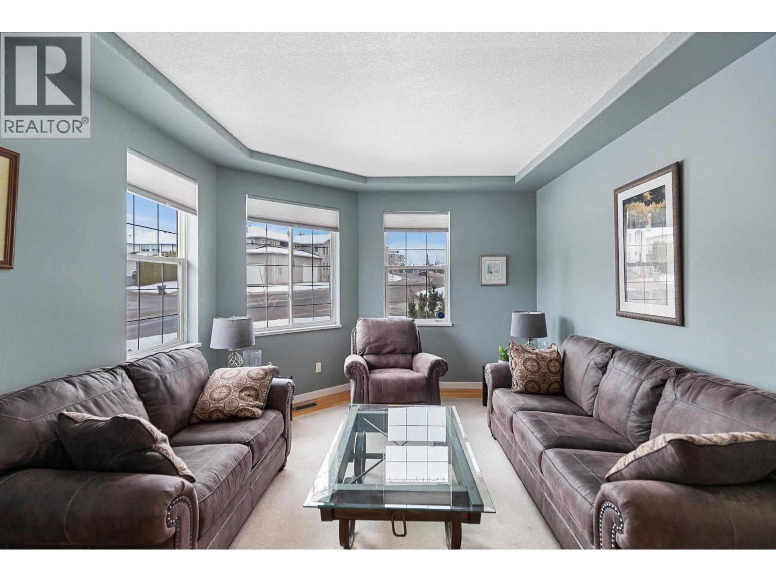 6907 ST. ANTHONY CRESCENT - Image 3