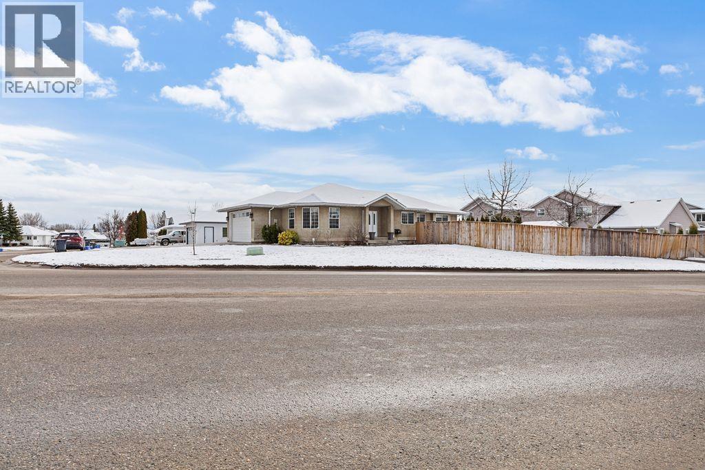 6907 ST. ANTHONY CRESCENT - 34