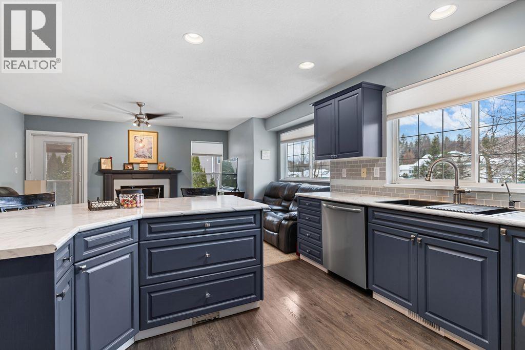 6907 ST. ANTHONY CRESCENT - 5