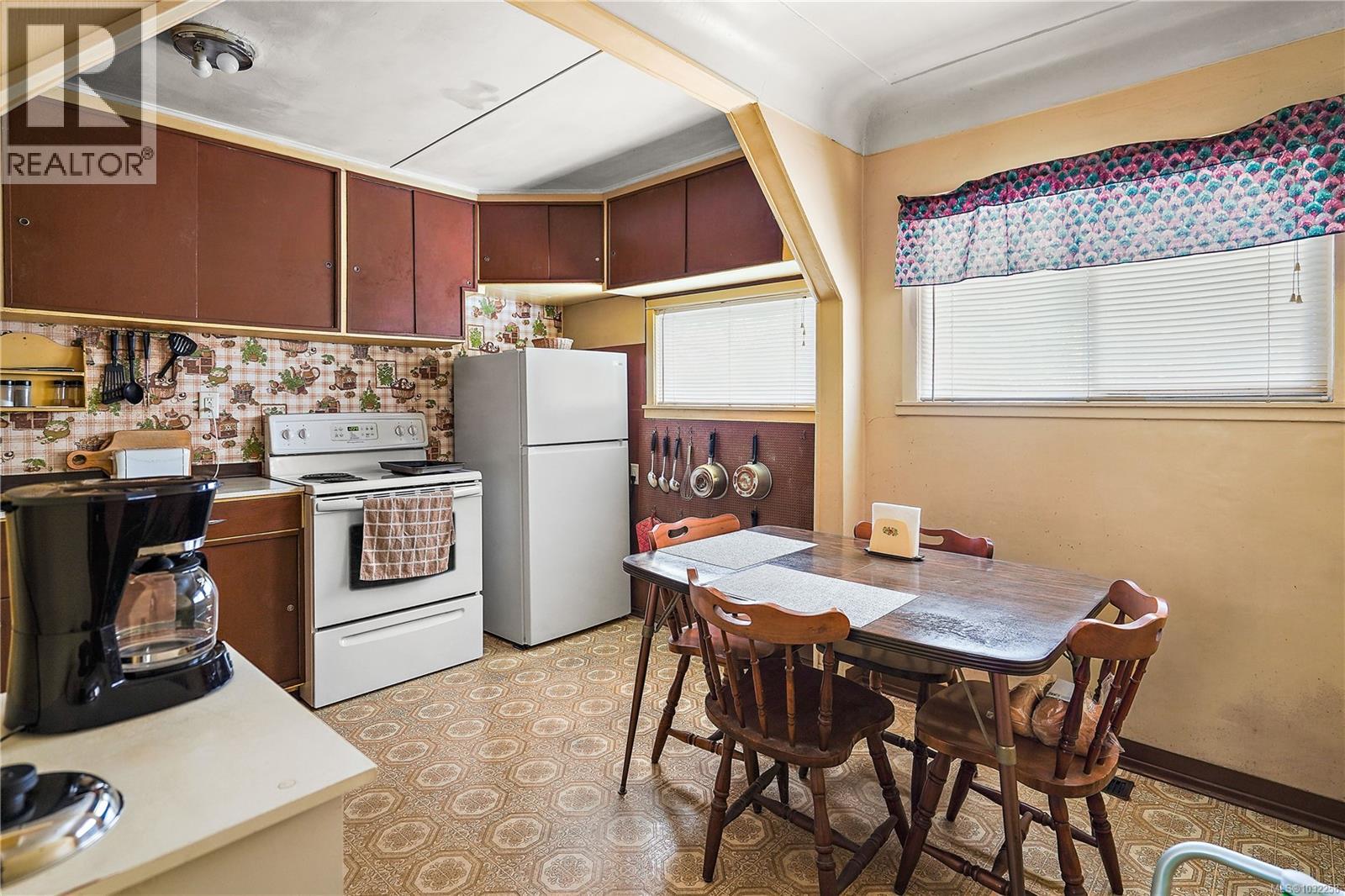 1159 Colville Rd - 13