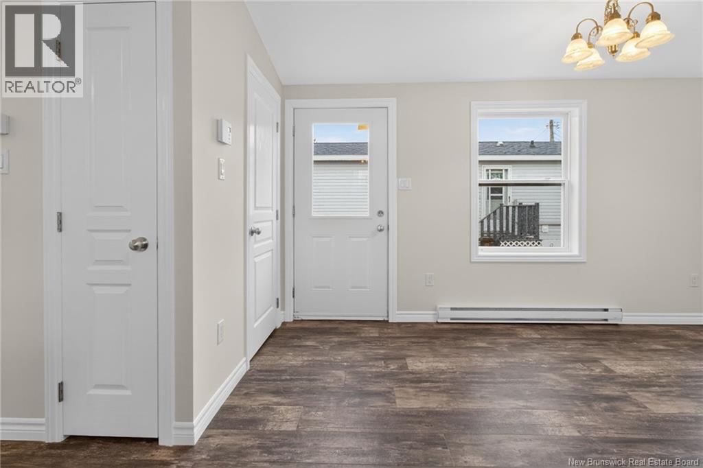 31 Gerald Boulevard - 6
