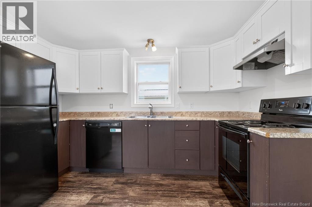 31 Gerald Boulevard - Image 3