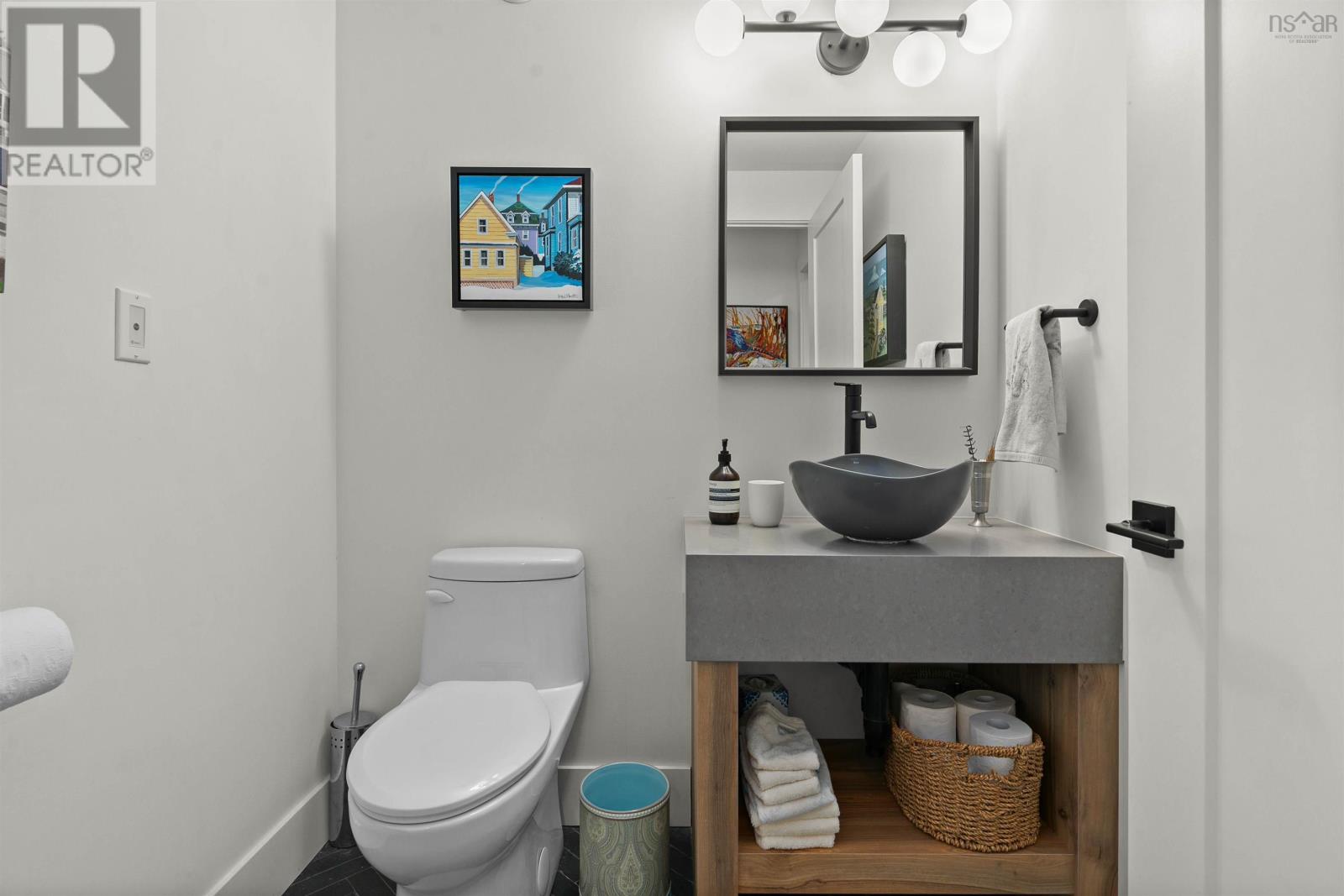 Property 28 of 49 of 48 Heatherton Crescent