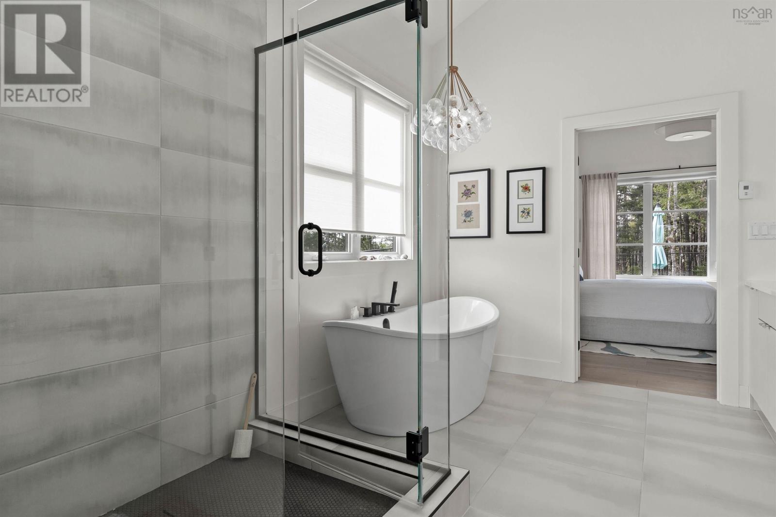 Property 23 of 49 of 48 Heatherton Crescent