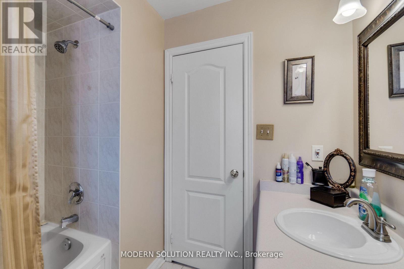 552 WILDGRASS ROAD - 33