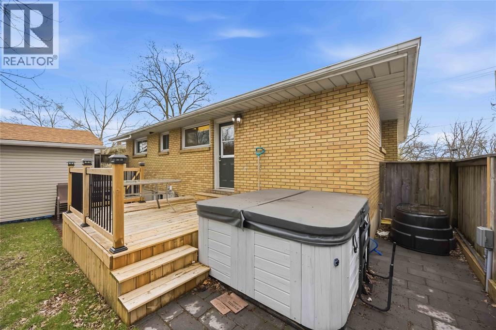942 EXMOUTH STREET, Sarnia, Ontario, N7S1V9 — Photo 27
