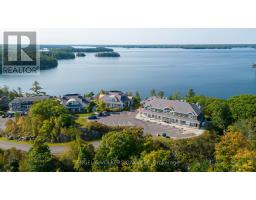 C-103 - 1869 Muskoka Road 118 W, Muskoka Lakes), ON P1L1X1 Photo 20