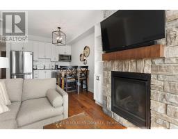 C-103 - 1869 Muskoka Road 118 W, Muskoka Lakes), ON P1L1X1 Photo 41