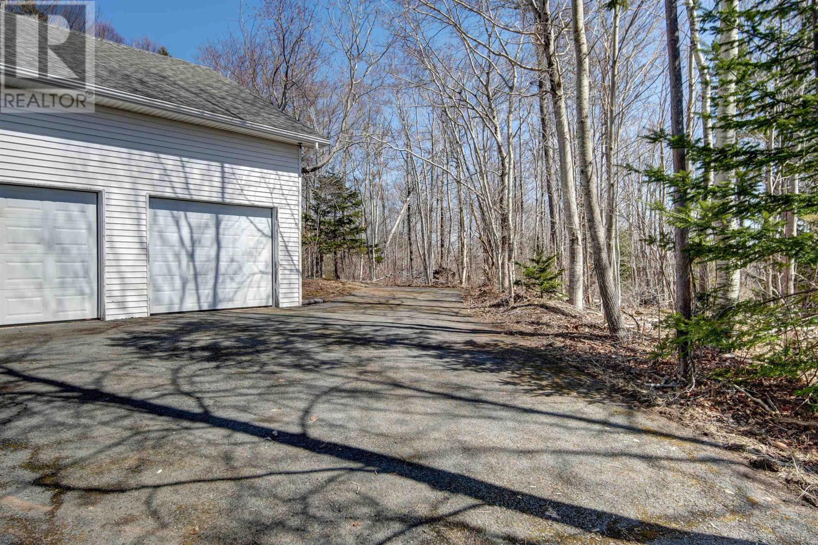 100 TAMARACK DRIVE - 37