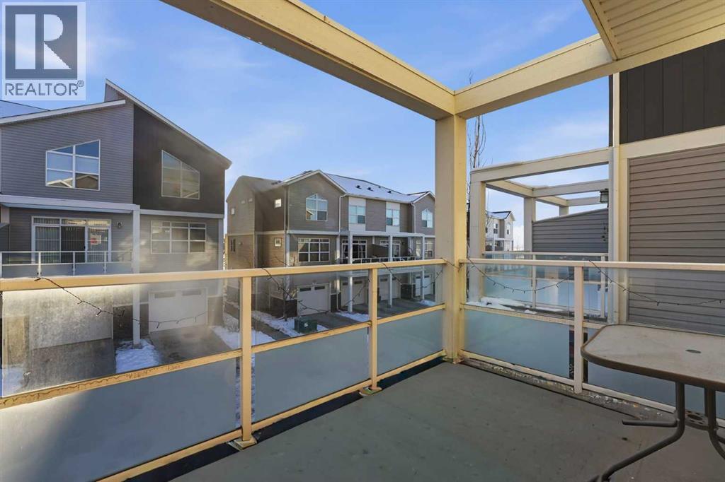 427 REDSTONE VIEW NE - 28