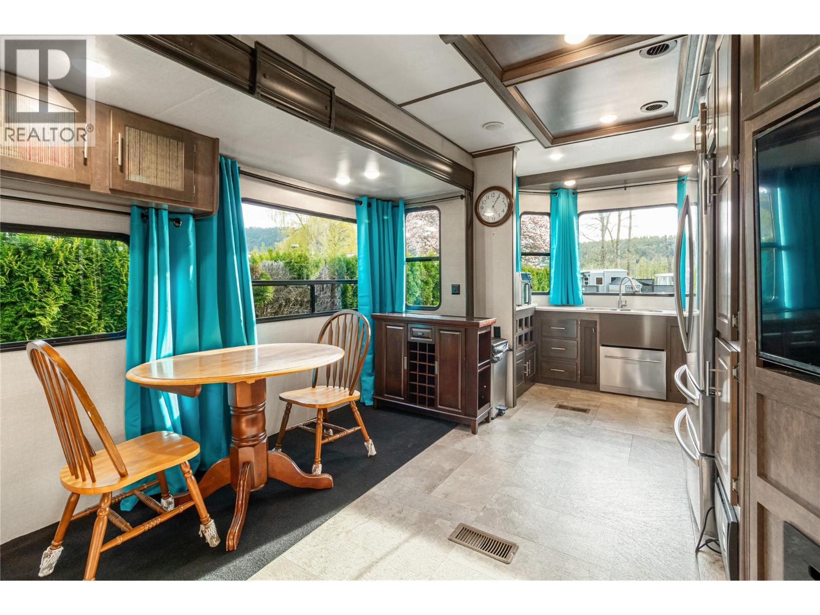 247 415 Commonwealth Road, Kelowna