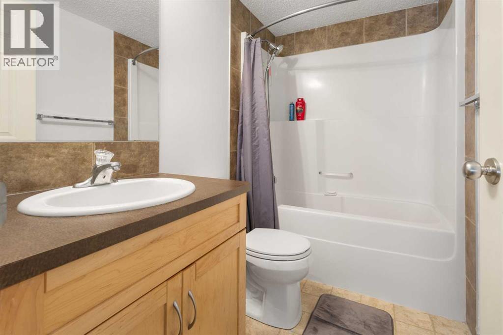 Single Family House for Sale in   Panamount Drive NW Panorama Hills Calgary 