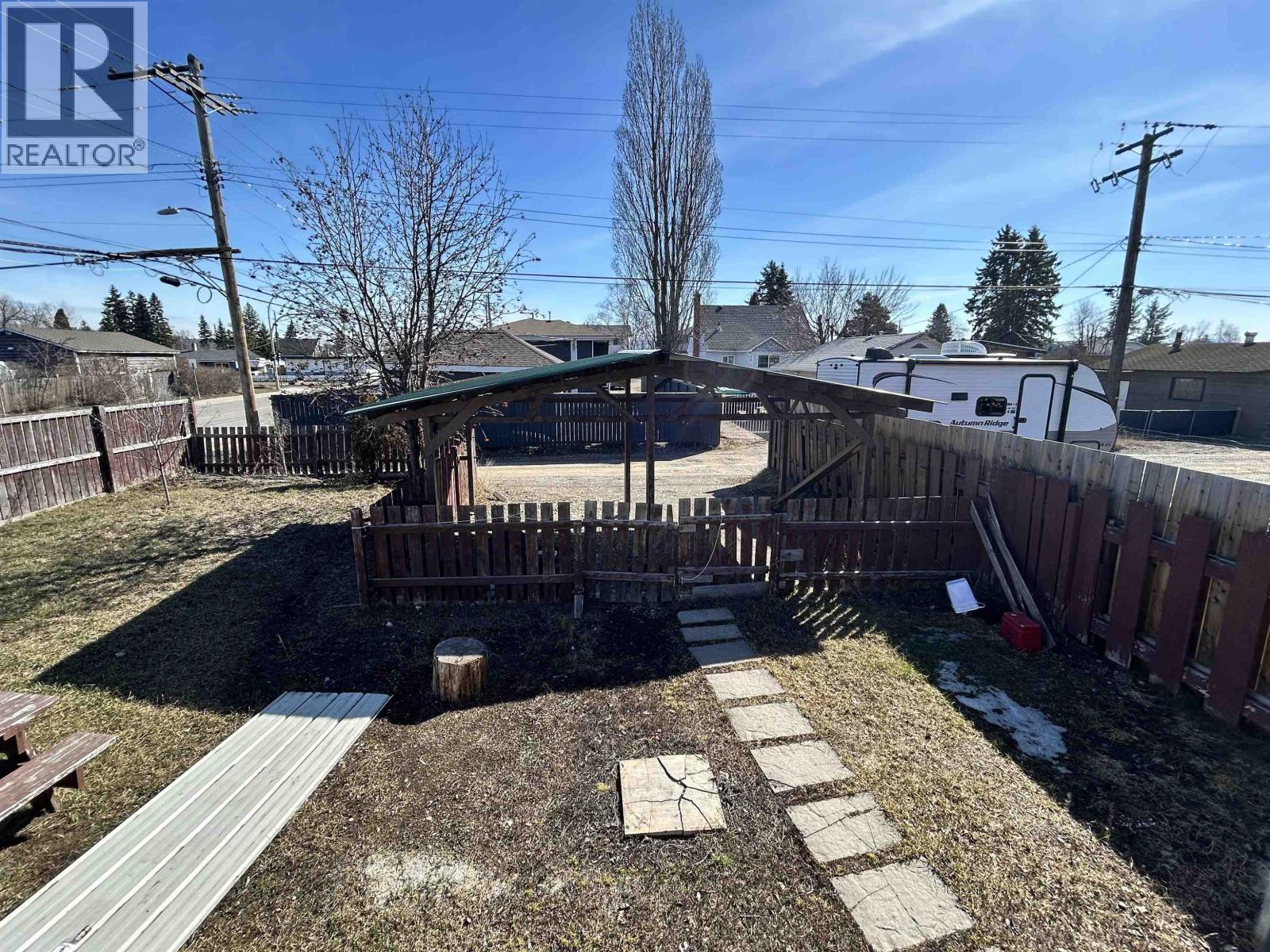 1016 IRWIN STREET - 13