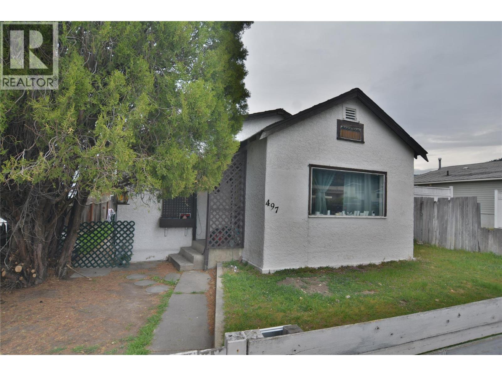 497 Bennett Avenue - 1