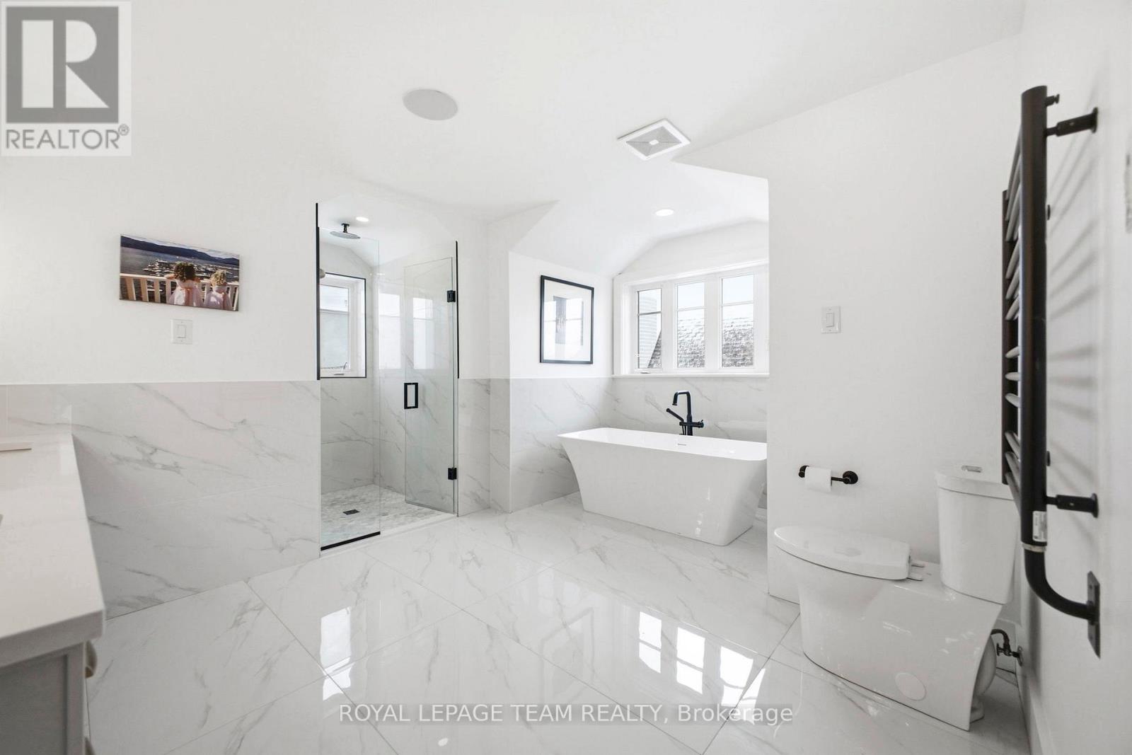 5 pc ensuite